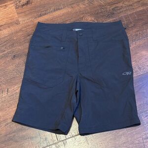 Men’s size 32W Outdoor Research casual shorts.